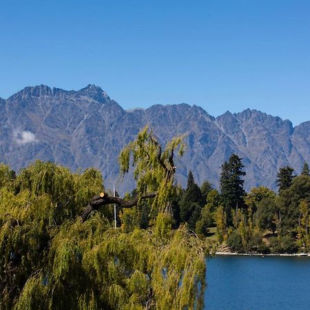 Queenstown House Lakeside Exterior photo